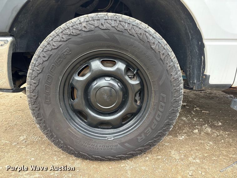 image for item FG2958 2014 Ford F150 Ext. Cab pickup truck