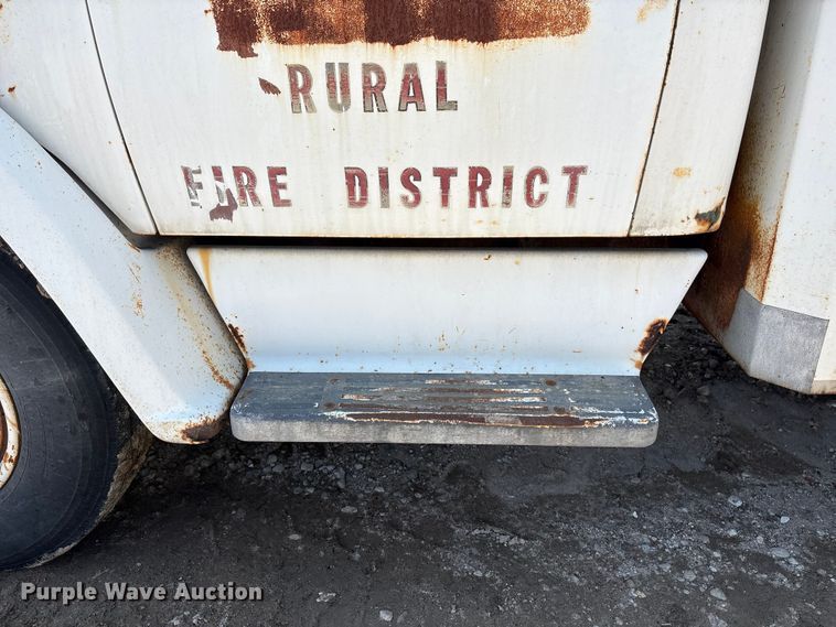 image for item FG2960 1967 GMC water truck