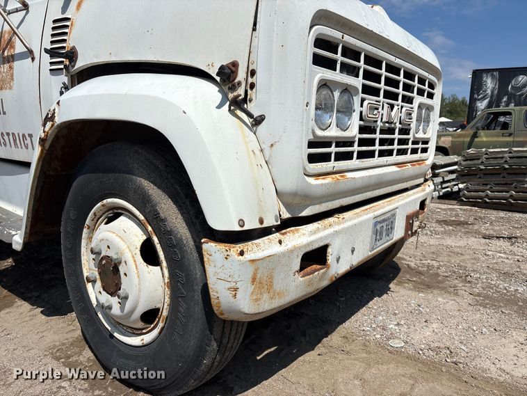image for item FG2960 1967 GMC water truck