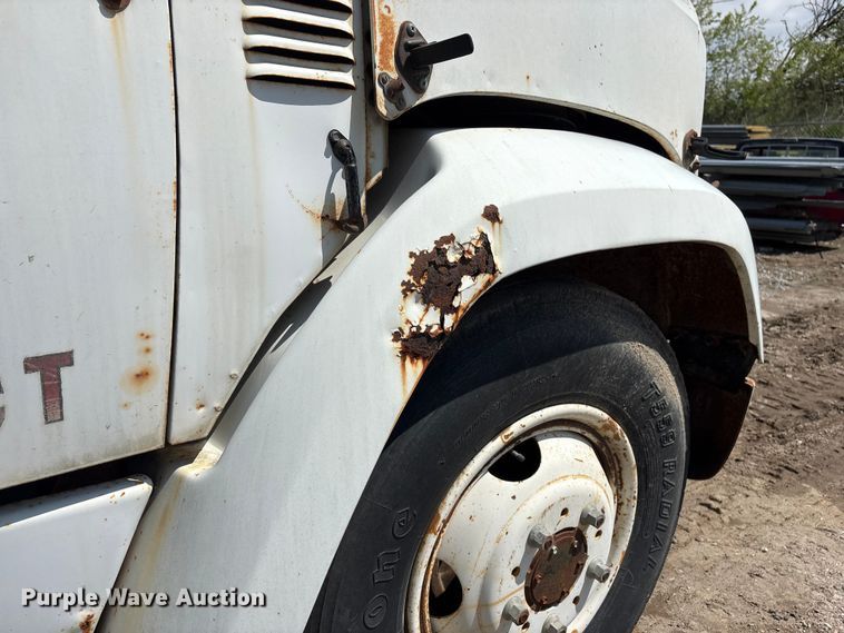 image for item FG2960 1967 GMC water truck