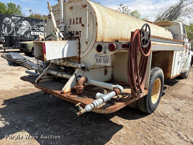 image for item FG2960 1967 GMC water truck