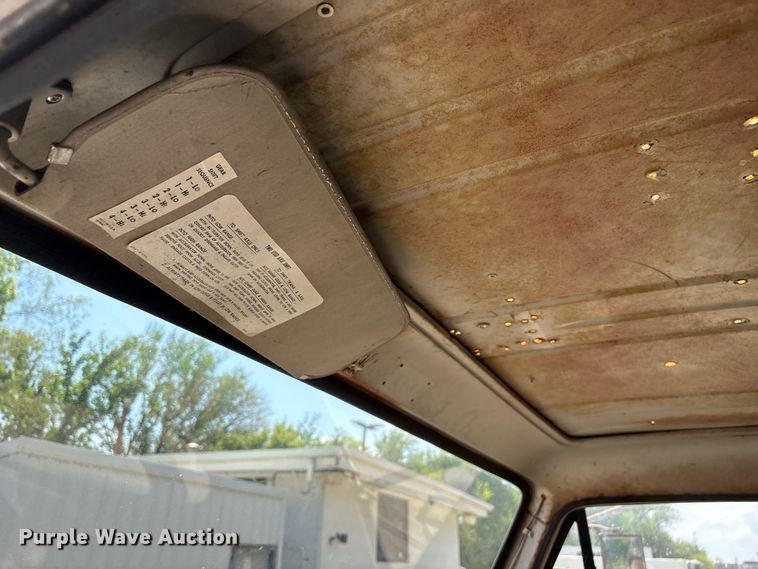 image for item FG2960 1967 GMC water truck