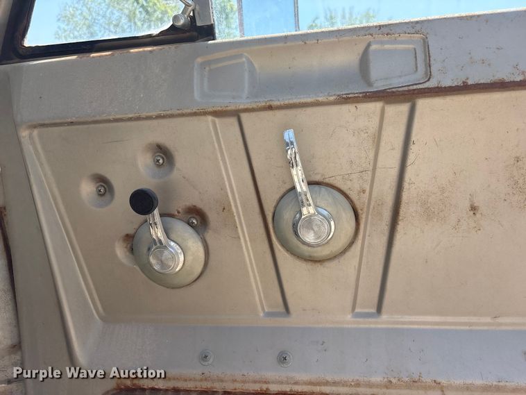 image for item FG2960 1967 GMC water truck