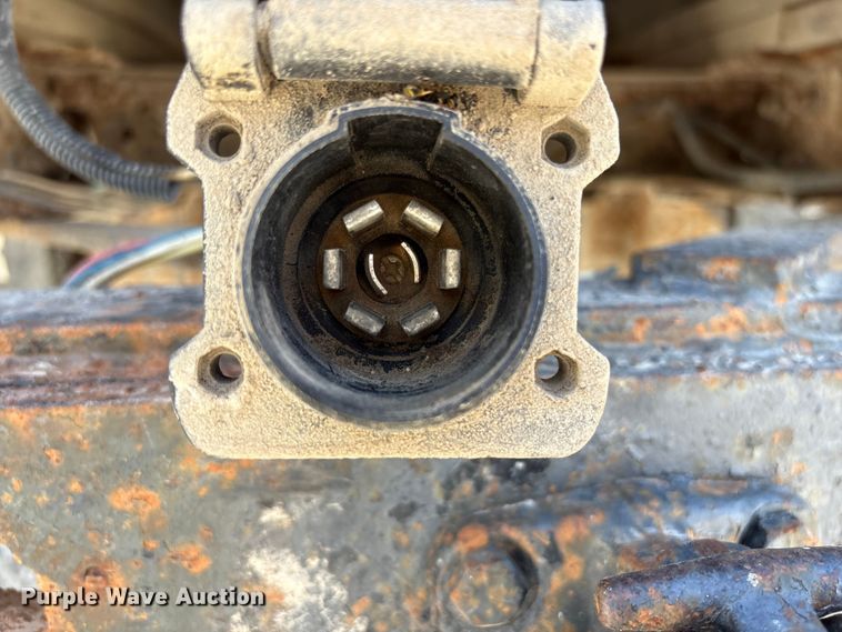 image for item FG2961 2001 Ford F550 Super Duty flatbed truck