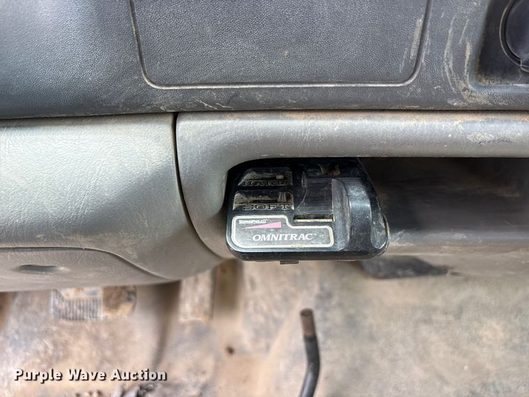 image for item FG2961 2001 Ford F550 Super Duty flatbed truck