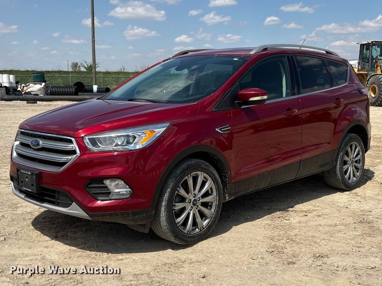 Photo of a 2017 Ford Escape Titanium
