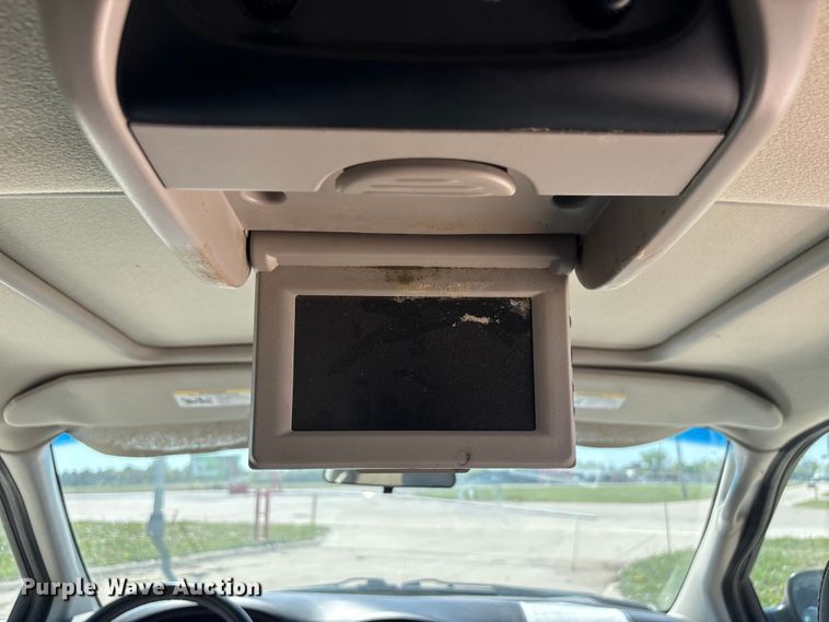 image for item FG2988 2006 Dodge Grand Caravan SXT van