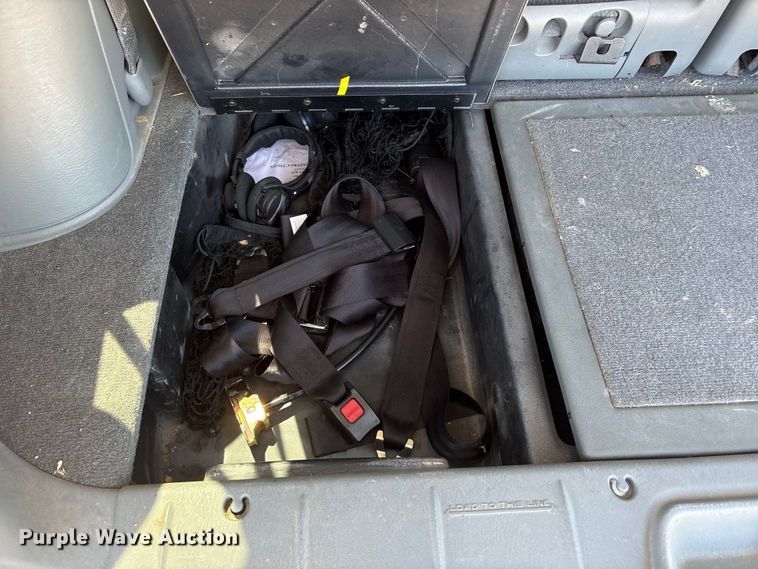 image for item FG2988 2006 Dodge Grand Caravan SXT van