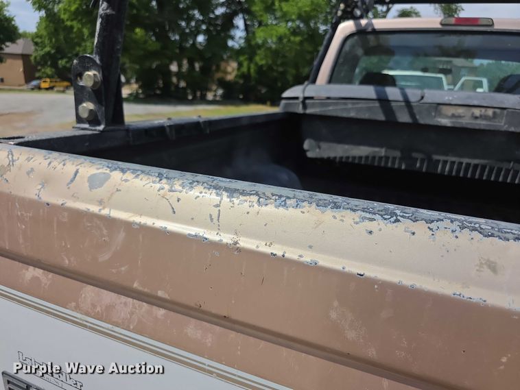 image for item FH6020 1997 Ford F250 Ext. Cab pickup truck