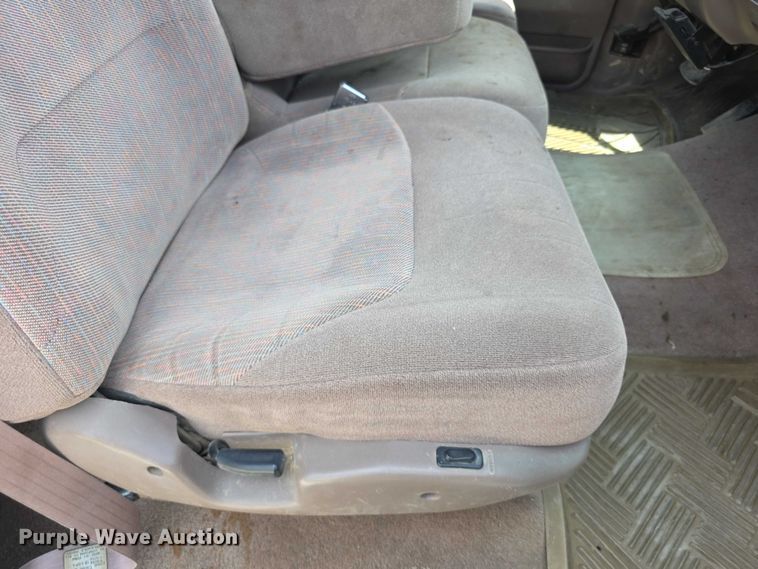 image for item FH6020 1997 Ford F250 Ext. Cab pickup truck