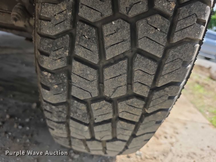image for item FH6020 1997 Ford F250 Ext. Cab pickup truck