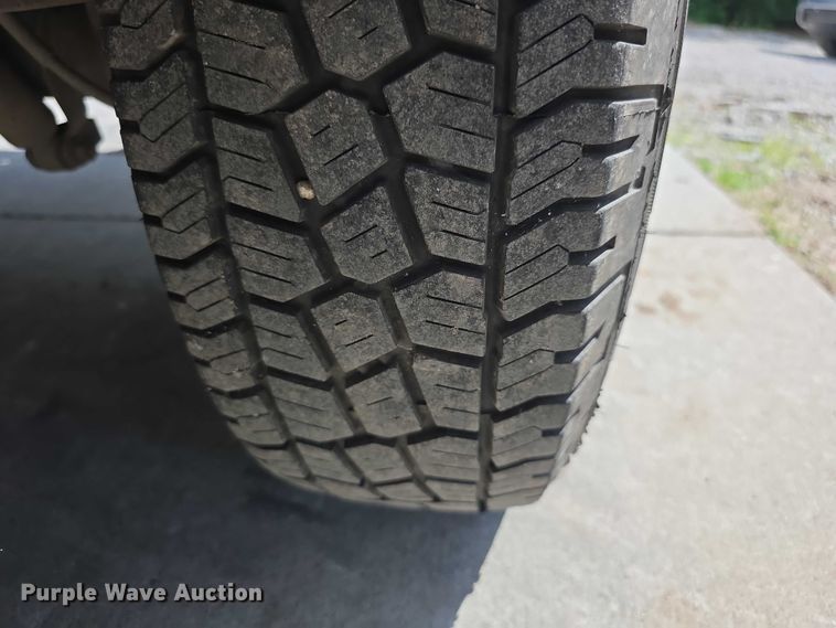 image for item FH6020 1997 Ford F250 Ext. Cab pickup truck