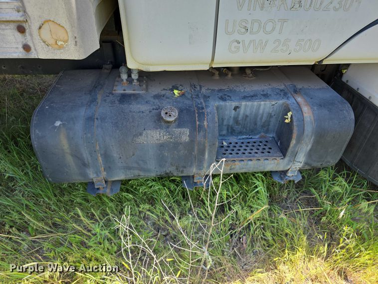 image for item FH6029 1989 Mack CS box truck
