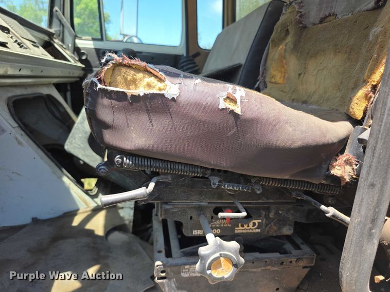 image for item FH6029 1989 Mack CS box truck