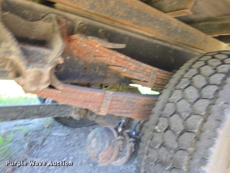image for item FH6029 1989 Mack CS box truck
