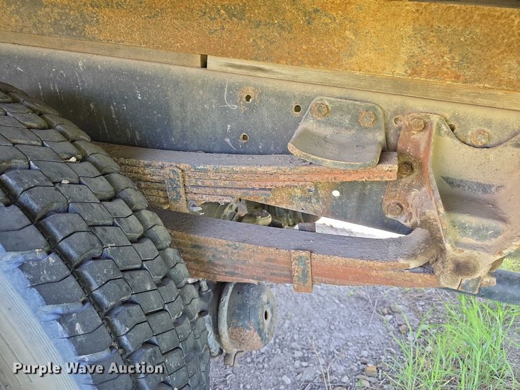 image for item FH6029 1989 Mack CS box truck