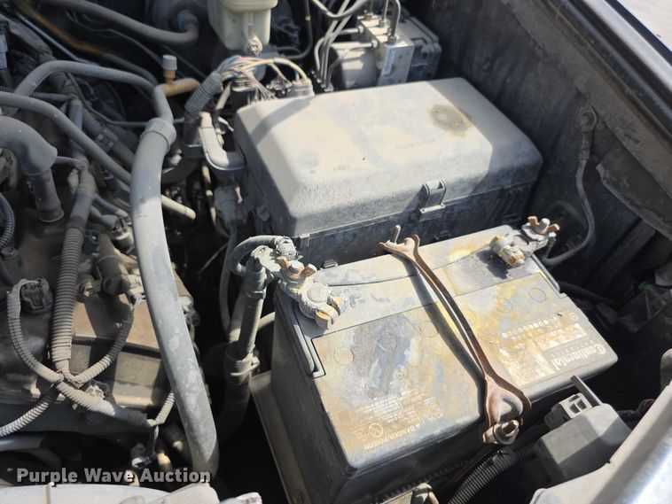 image for item FH6032 2010 Toyota Tundra Ext. Cab pickup truck