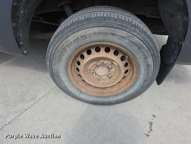 image for item FH6032 2010 Toyota Tundra Ext. Cab pickup truck