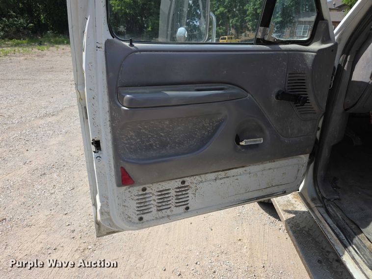 image for item FH6040 1997 Ford F450 dump flatbed truck