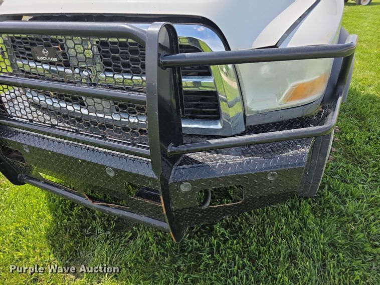 image for item FH6061 2012 Dodge Ram 5500 truck cab and chassis
