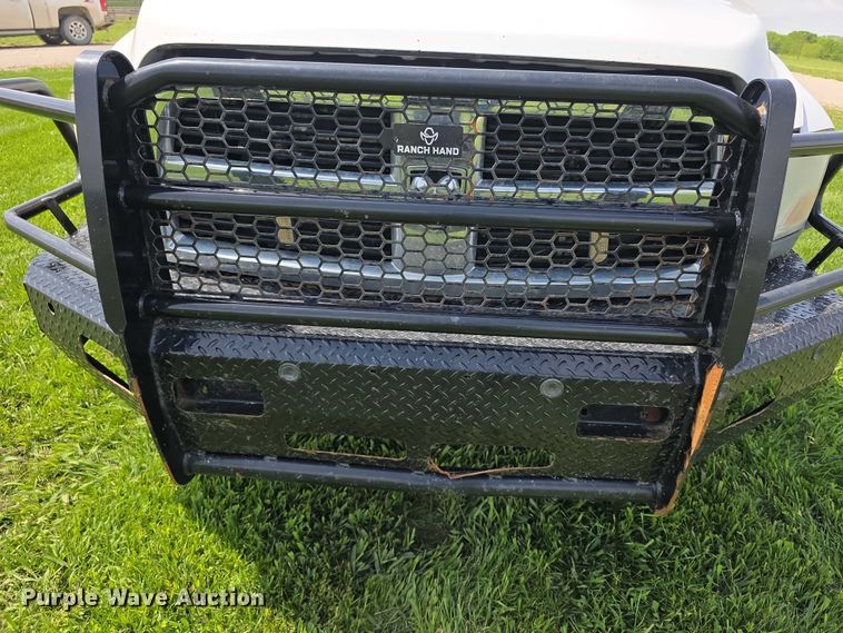 image for item FH6061 2012 Dodge Ram 5500 truck cab and chassis