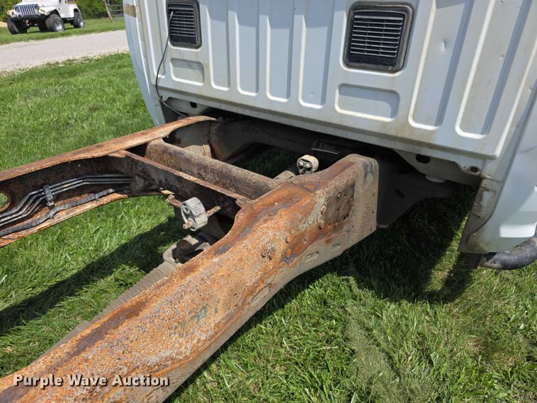 image for item FH6061 2012 Dodge Ram 5500 truck cab and chassis