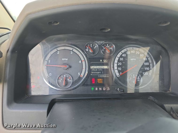 image for item FH6061 2012 Dodge Ram 5500 truck cab and chassis