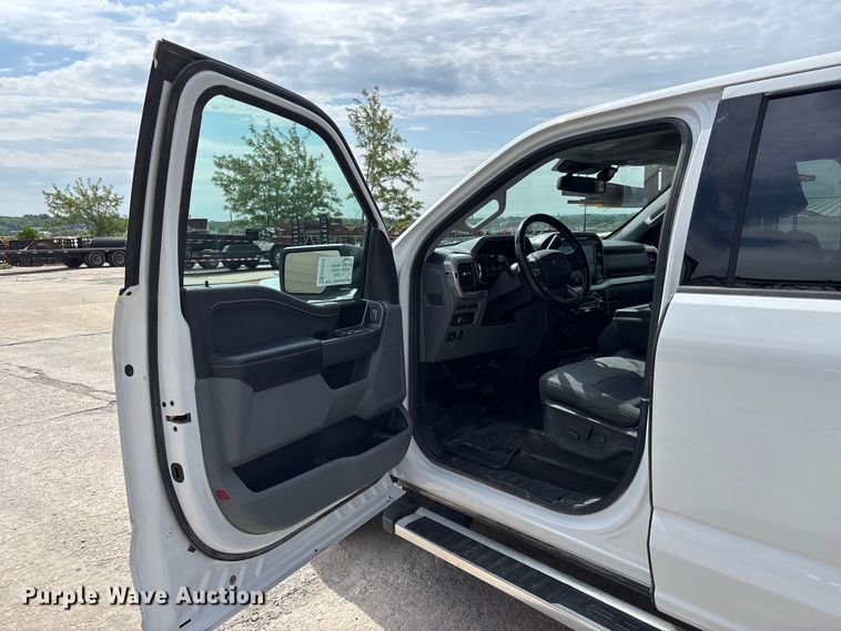 image for item FH7079 2022 Ford F150 Crew Cab pickup truck