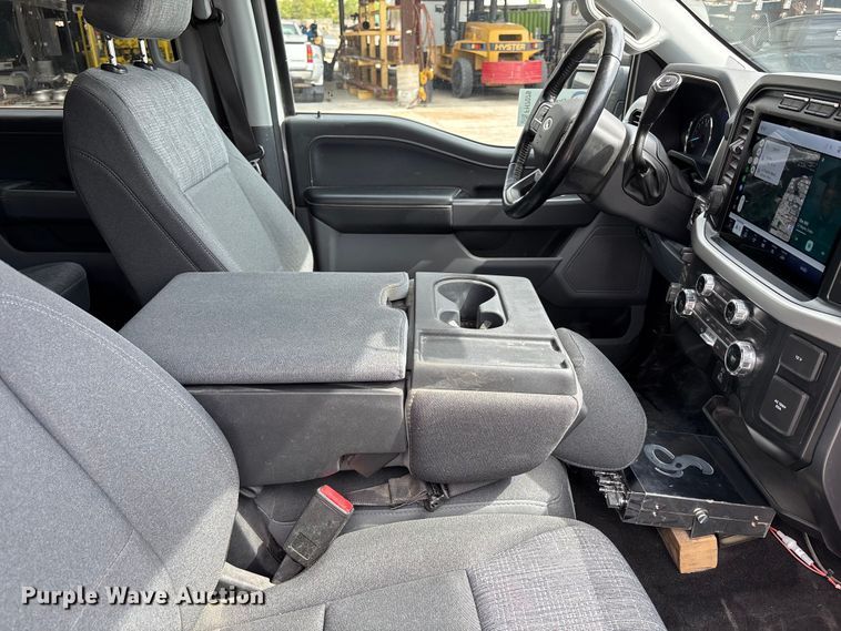image for item FH7079 2022 Ford F150 Crew Cab pickup truck