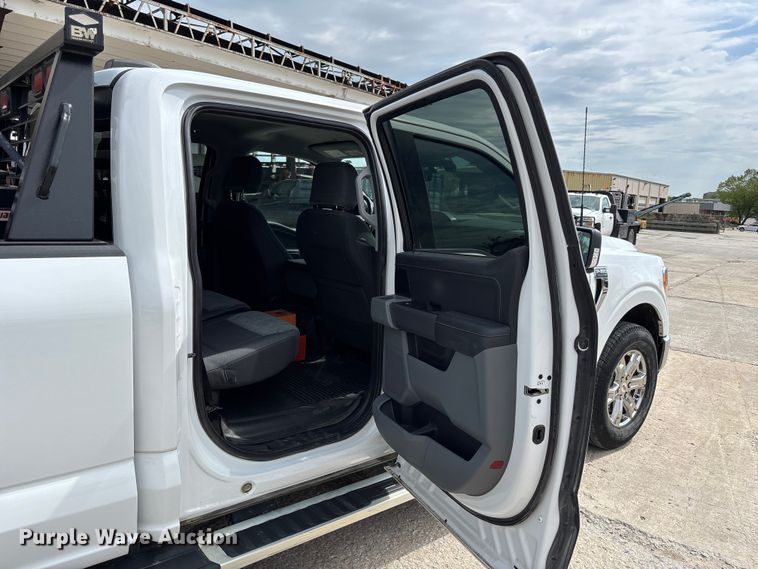 image for item FH7079 2022 Ford F150 Crew Cab pickup truck