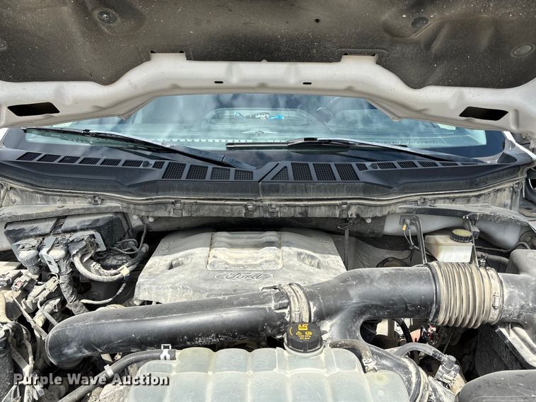 image for item FH7079 2022 Ford F150 Crew Cab pickup truck