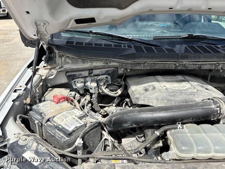 image for item FH7079 2022 Ford F150 Crew Cab pickup truck
