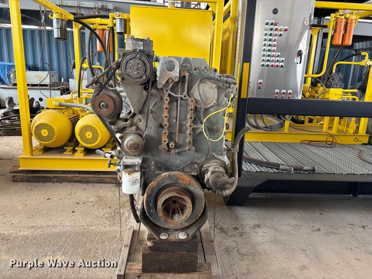 image for item FH7081 1994 Detroit DieseL Series 60 engine