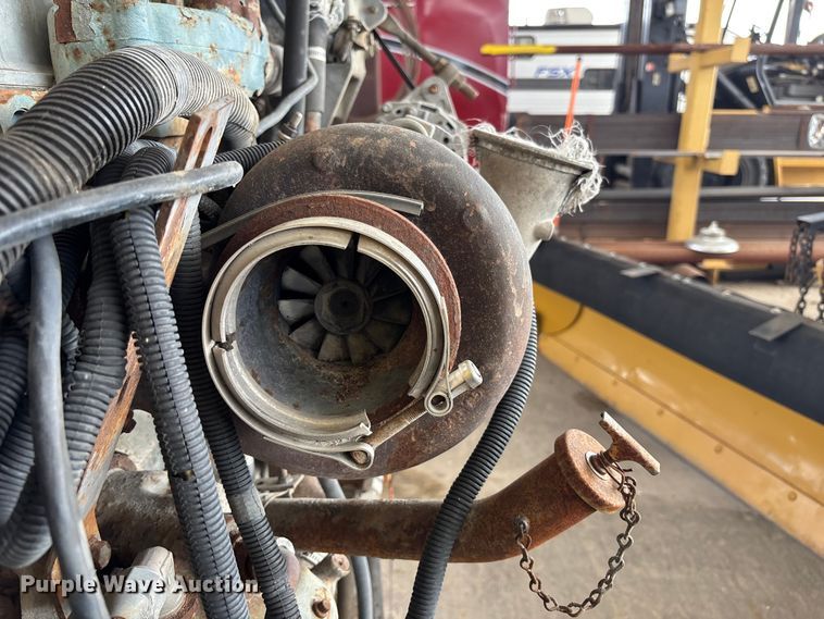 image for item FH7081 1994 Detroit DieseL Series 60 engine