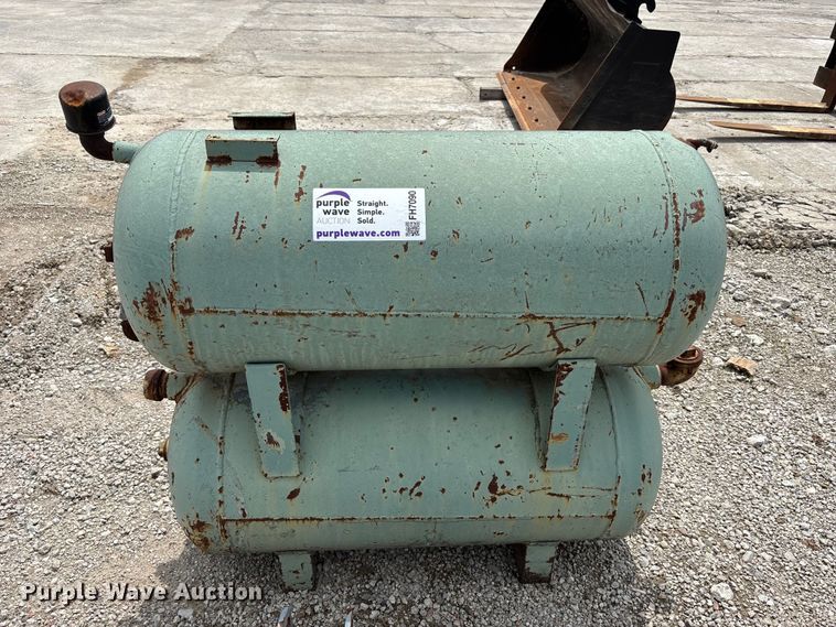 image for item FH7090 (4) tanks