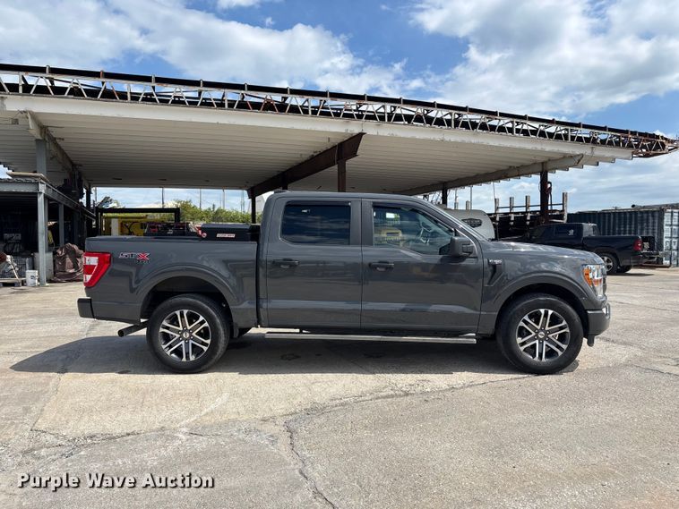 image for item FH7094 2021 Ford F150 Crew Cab pickup truck