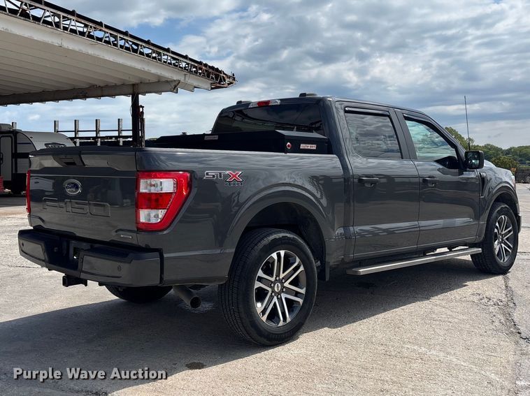 image for item FH7094 2021 Ford F150 Crew Cab pickup truck