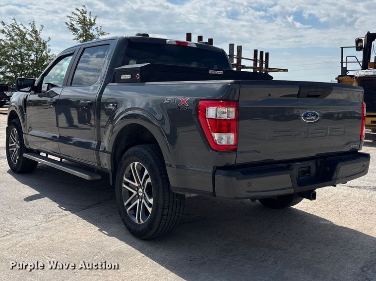 image for item FH7094 2021 Ford F150 Crew Cab pickup truck