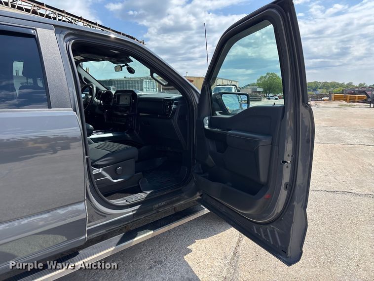 image for item FH7094 2021 Ford F150 Crew Cab pickup truck