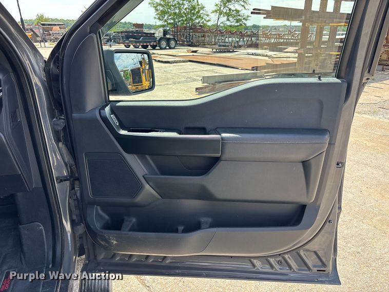 image for item FH7094 2021 Ford F150 Crew Cab pickup truck
