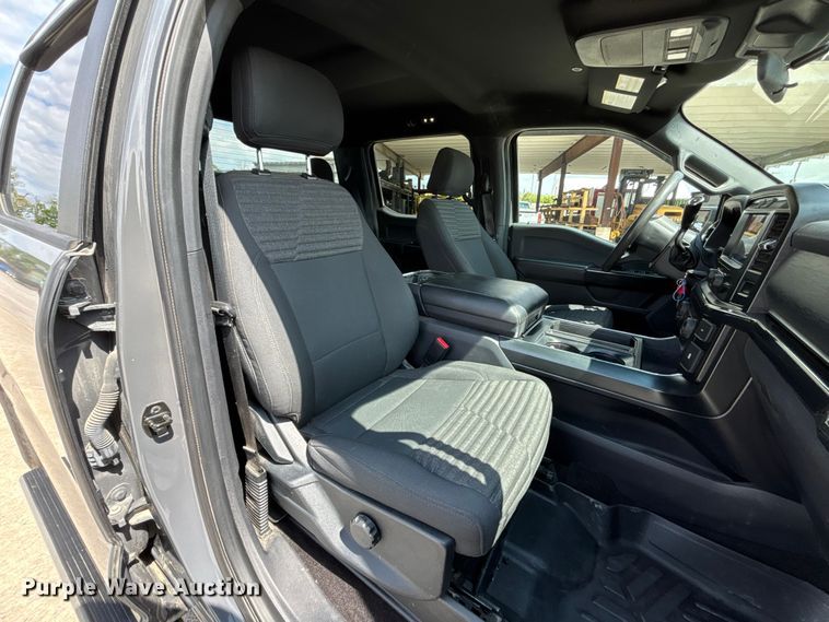 image for item FH7094 2021 Ford F150 Crew Cab pickup truck