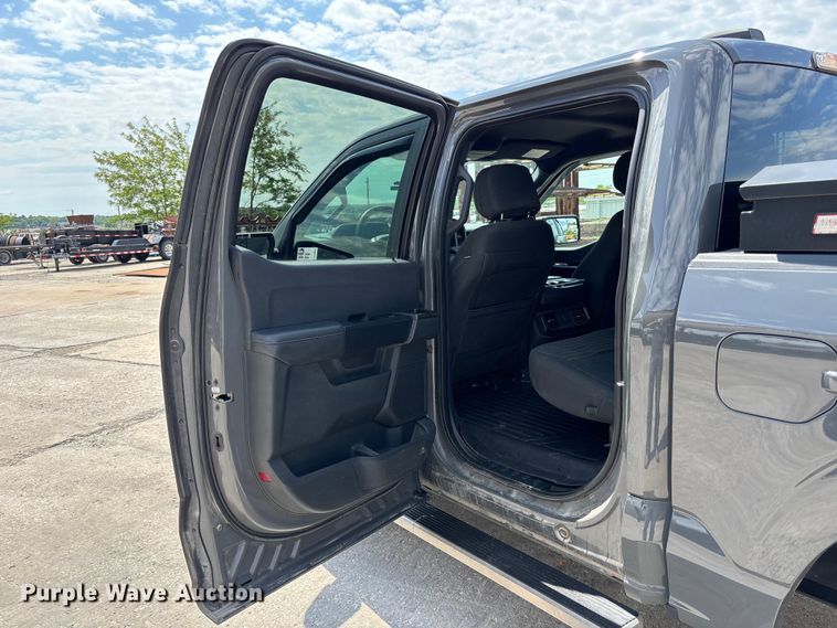 image for item FH7094 2021 Ford F150 Crew Cab pickup truck