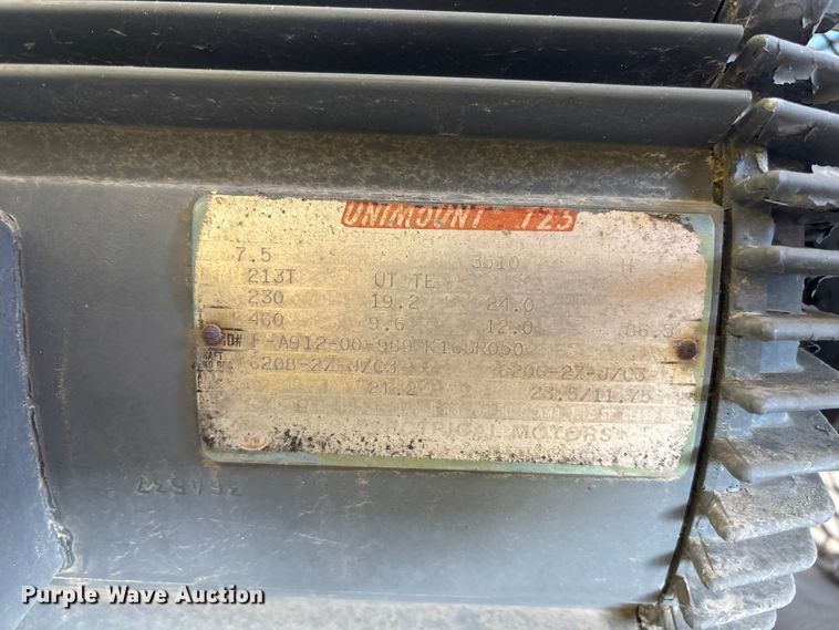 image for item FH7097 Air compressor