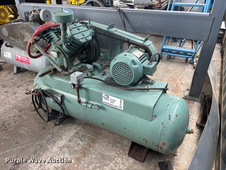 image for item FH7098 Ingersoll Rand 243 air compressor