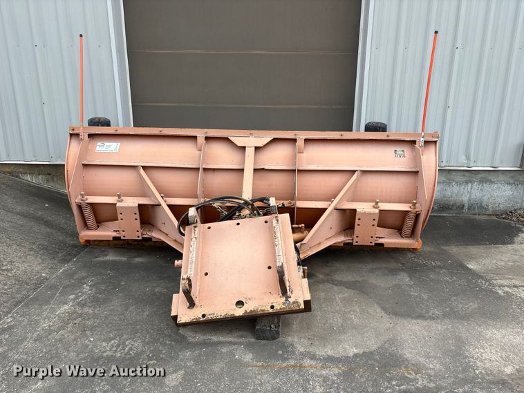 image for item FH7108 Flink PR459U8 wheel loader snow plow
