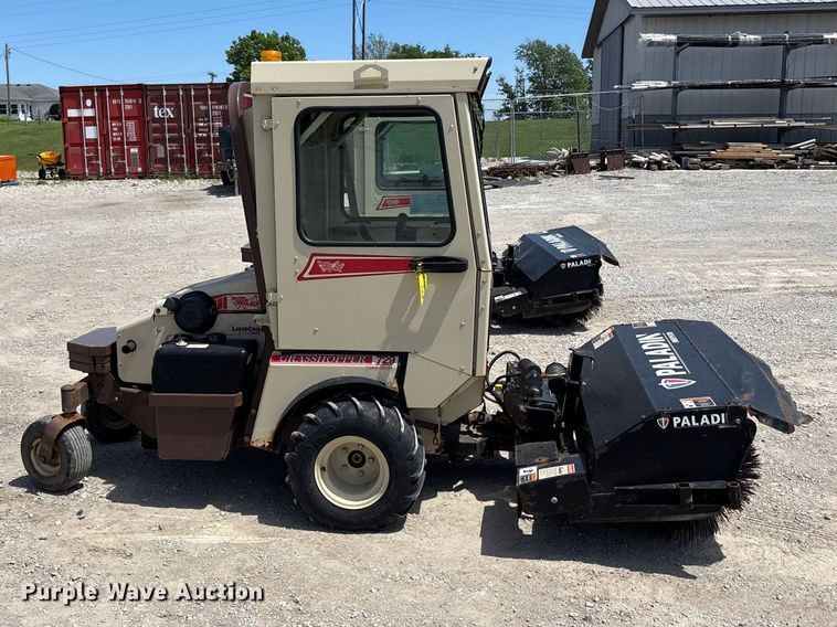 image for item FH7112 Grasshopper 7/900 sweeper