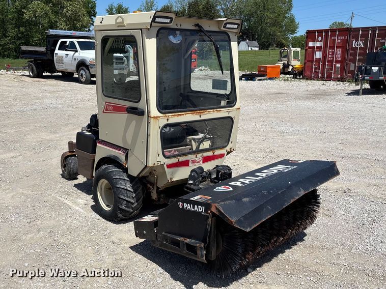 image for item FH7114 Grasshopper 7/900 sweeper