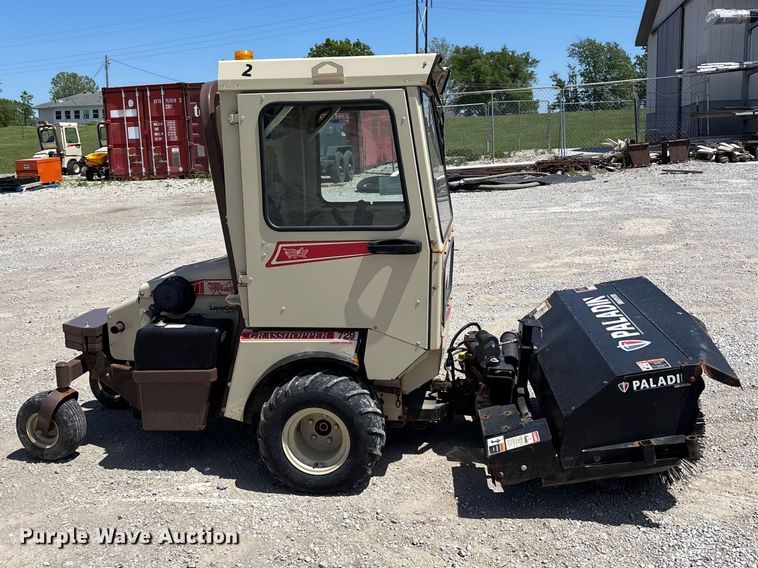 image for item FH7114 Grasshopper 7/900 sweeper