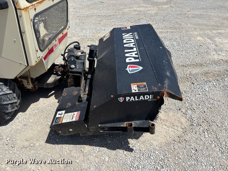 image for item FH7114 Grasshopper 7/900 sweeper