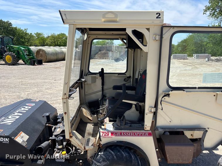 image for item FH7114 Grasshopper 7/900 sweeper